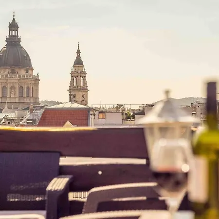 Lejlighed Hajos Rooftop Terrace & Apartman *